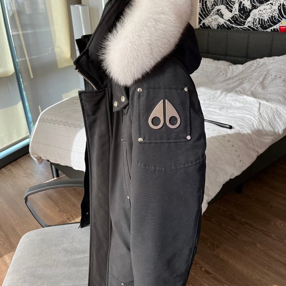 Moose Knuckles Stirling Fur Parka Size S Small (Black/White Fur) - Picture 2 of 8